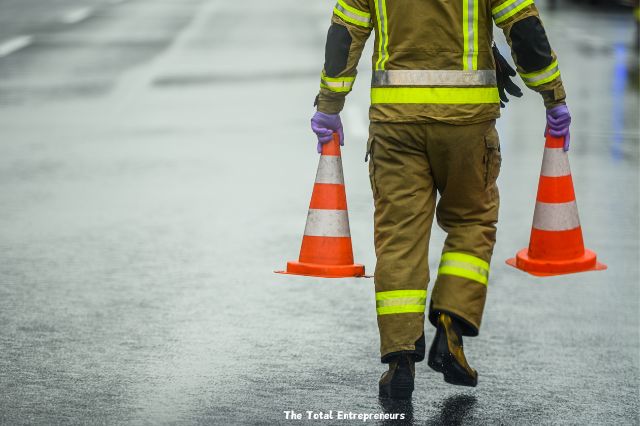 A Guide to Choosing the Right Equipment for Safety: Traffic Cones