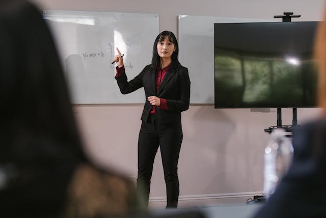The Future of Educational Leadership: Trends and Innovations