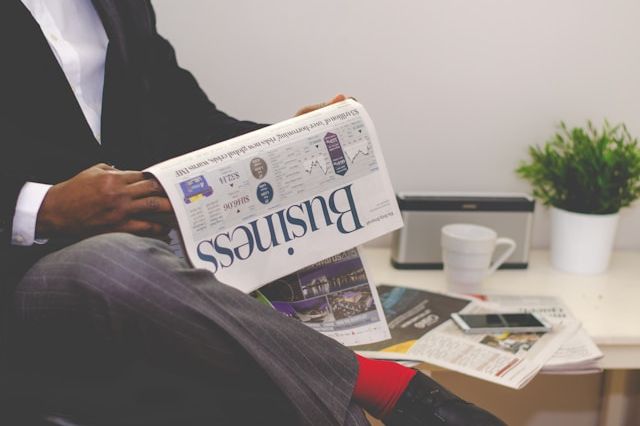 Understanding Online Visibility in the Financial Sector